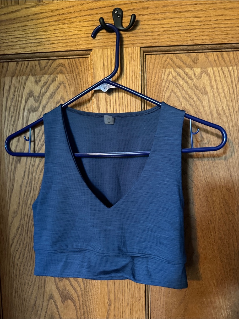 Beyond Yoga V-Neck Cropped Tank/Bra Top - Navy Blue